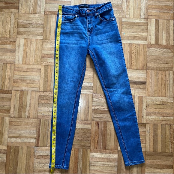 2 Pair Skinny Jeans Blue Size 1 High and Mid Rise - Picture 10 of 16